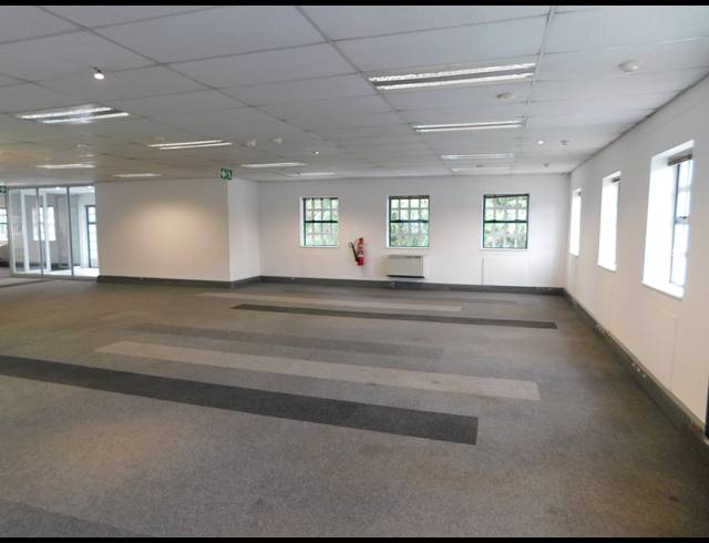 376M² OFFICE TO LET IN ROSEBANK